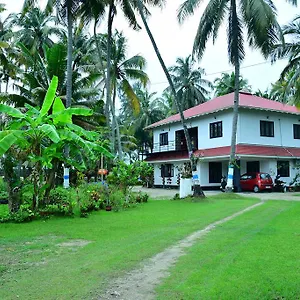 Homestay Royal Beach Abode 